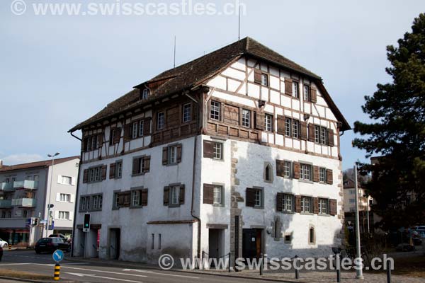 Kusnacht Hochhus