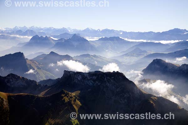 entre la dent de Lys et les Rochers de Naye