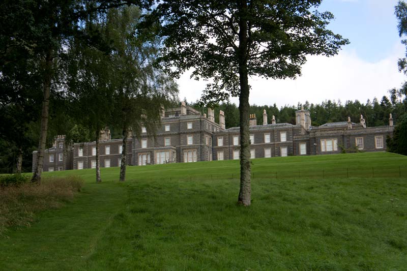 bowhill castle