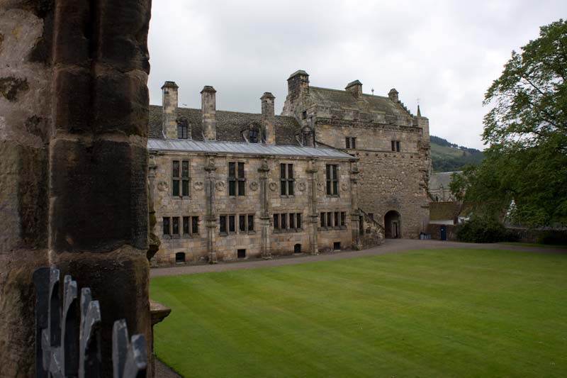 Falkland castle