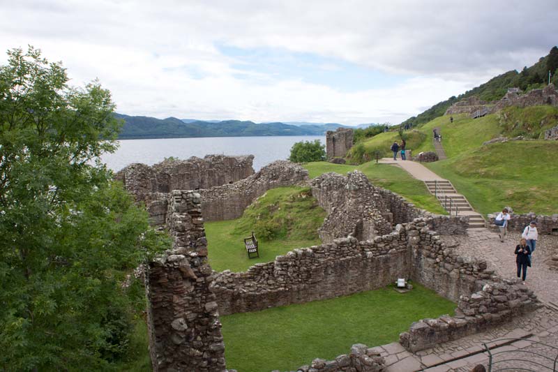 urquhart castle