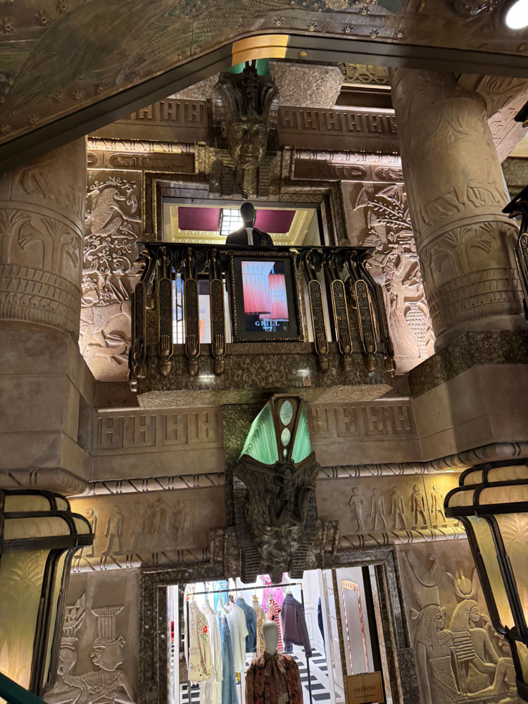 London, Londres, Harrods 