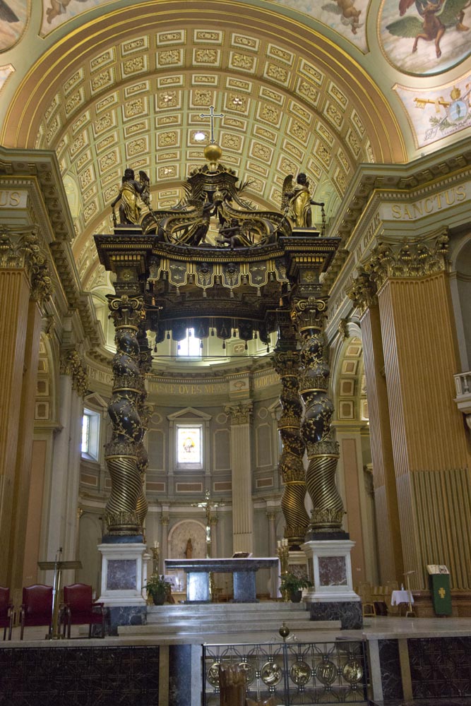 Montreal, Basilique-cathedrale Marie-Reine-du-Monde