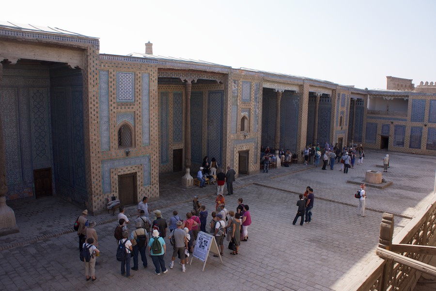 Khiva Tach Khaouli