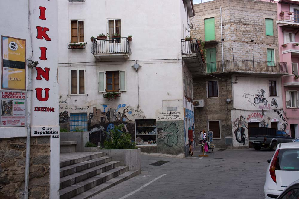 Voyage en Sardaigne, Orgosolo