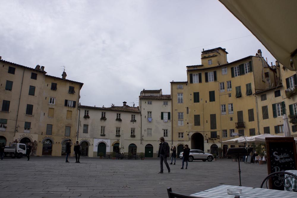 Lucca - Lucques 